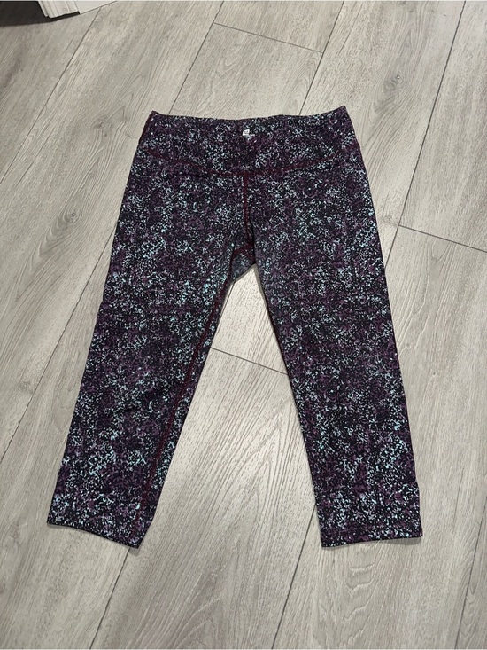 Road Runner Pants - Roadrunner sports legging Purple Speckled Capris Leggings size medium